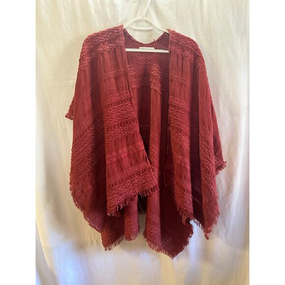 Francesca’s Textured Cotton Poncho – One Size - Picture 1 of 6
